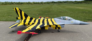 F16 "Dirty Tiger" - RC-builder
