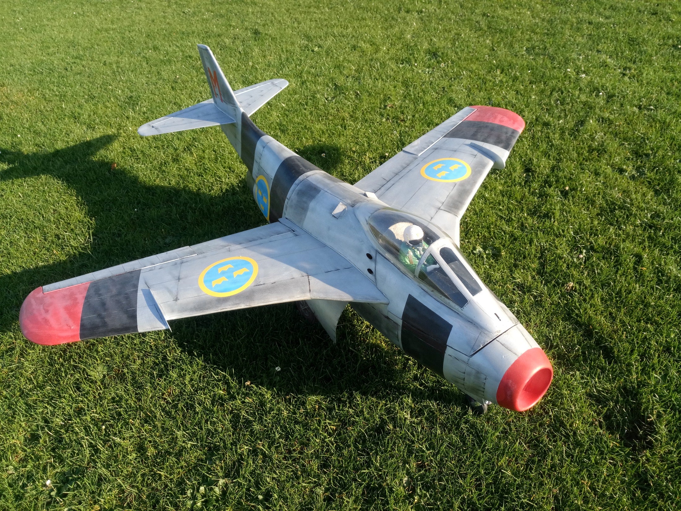 Saab J29 "Tunnan" - RC-builder