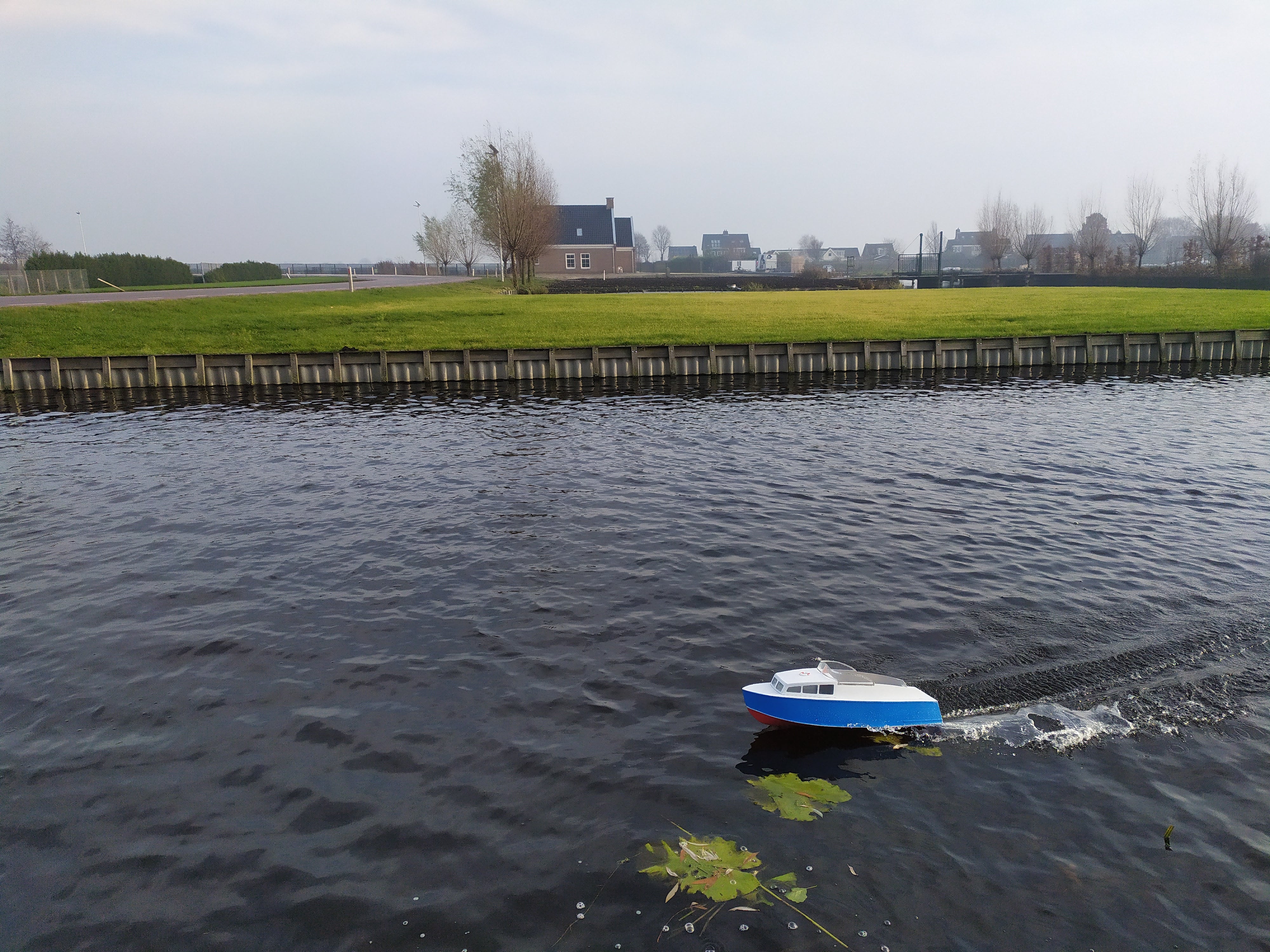 Fury Vintage Boat - RC-builder