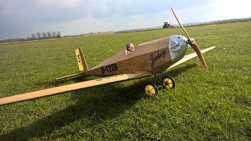 Messerschmitt M19 - RC-builder