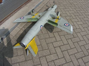 Hawker Hunter - RC-builder
