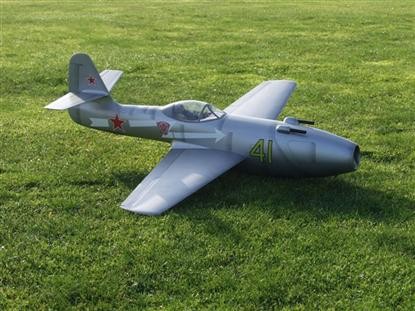 Yak 23 "Flora" - RC-builder